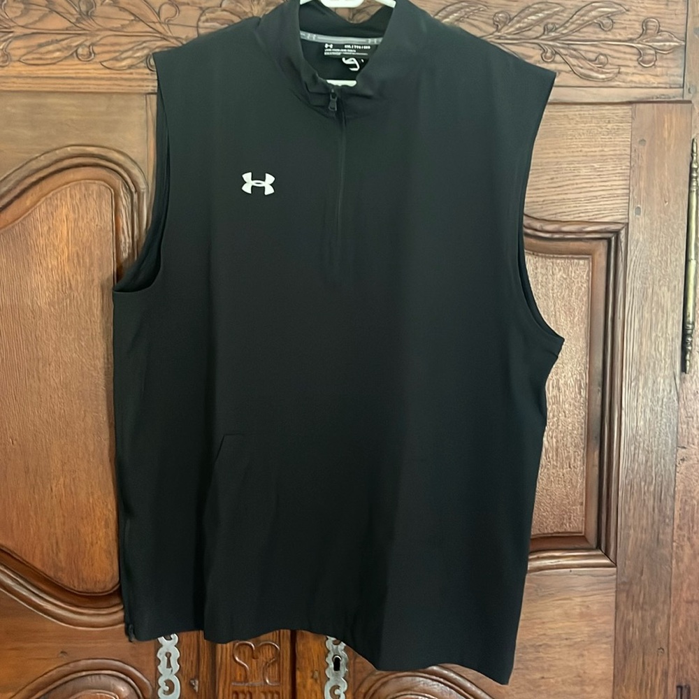 UA Half Zip Vest